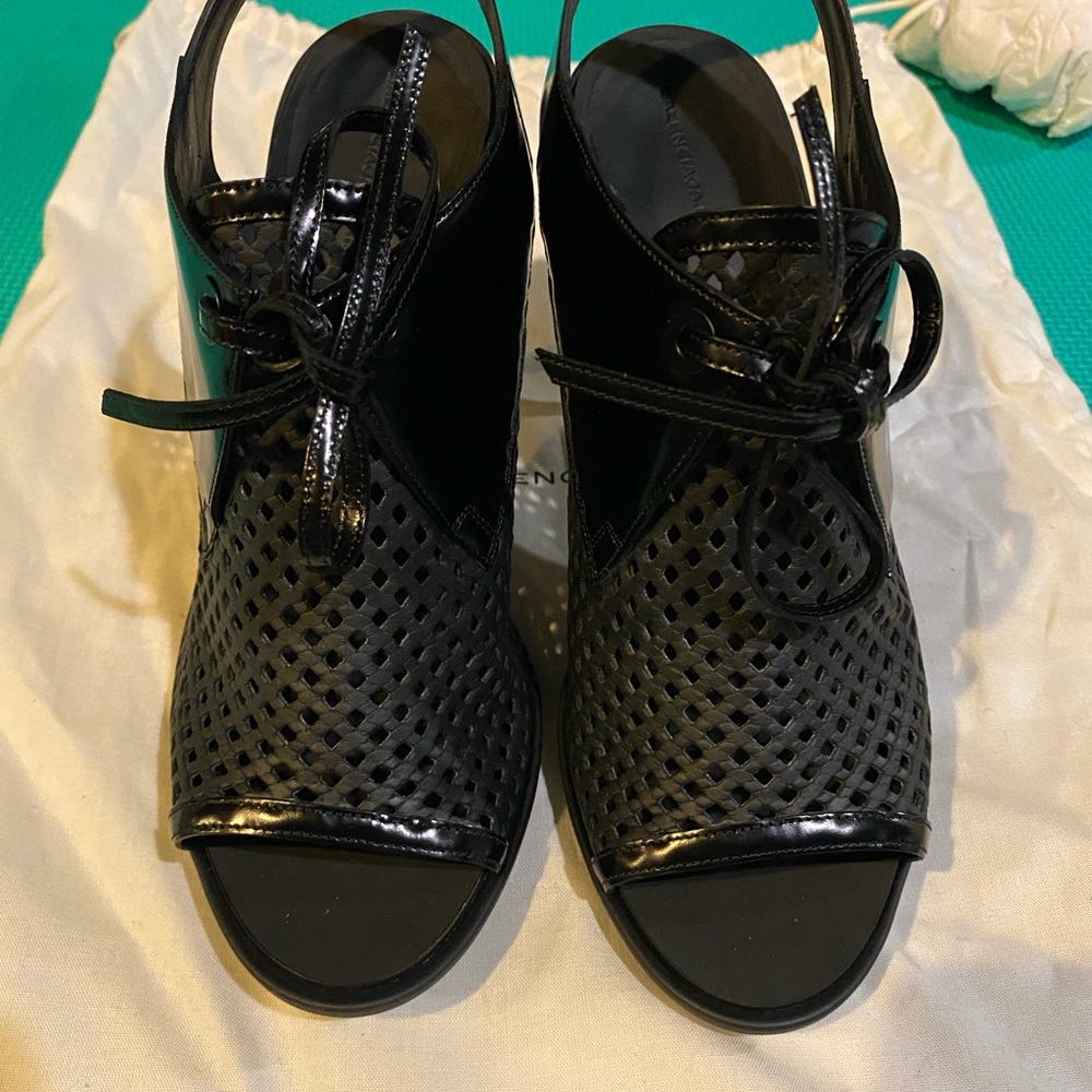 Balenciaga heels in like new condition. Only tried on inside.size 38 = size 8 us